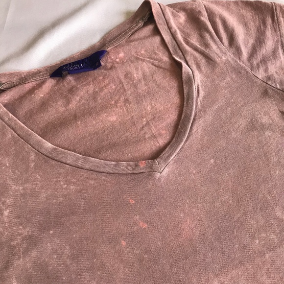 Miley Cyrus & Max Azria Pink & Gray Tee Shirt - Picture 2 of 7